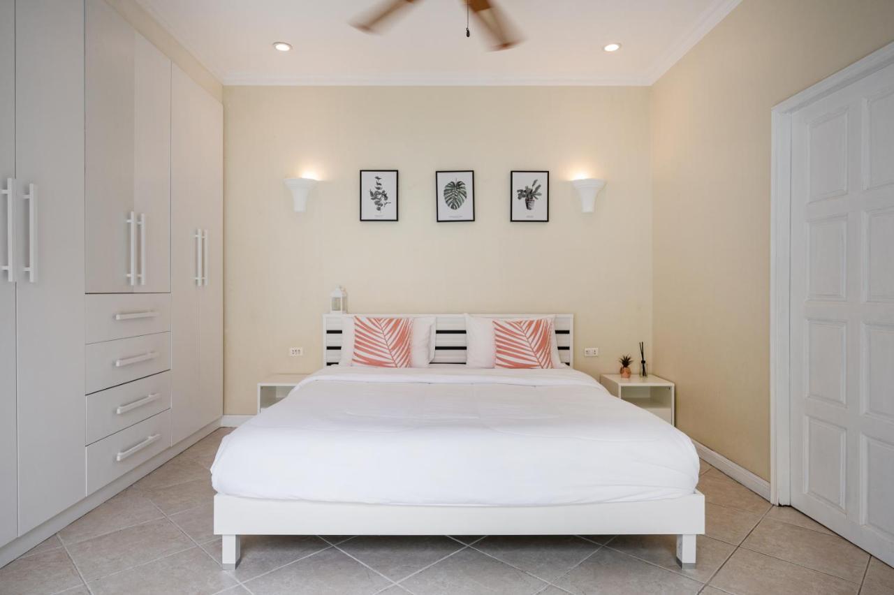 Majestic Residence Pool Villas 2 Bedrooms Private Beach Патая Екстериор снимка